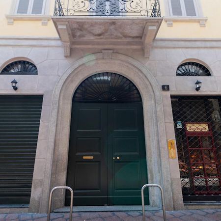 Duomo Charme Apartment Milan Exterior photo