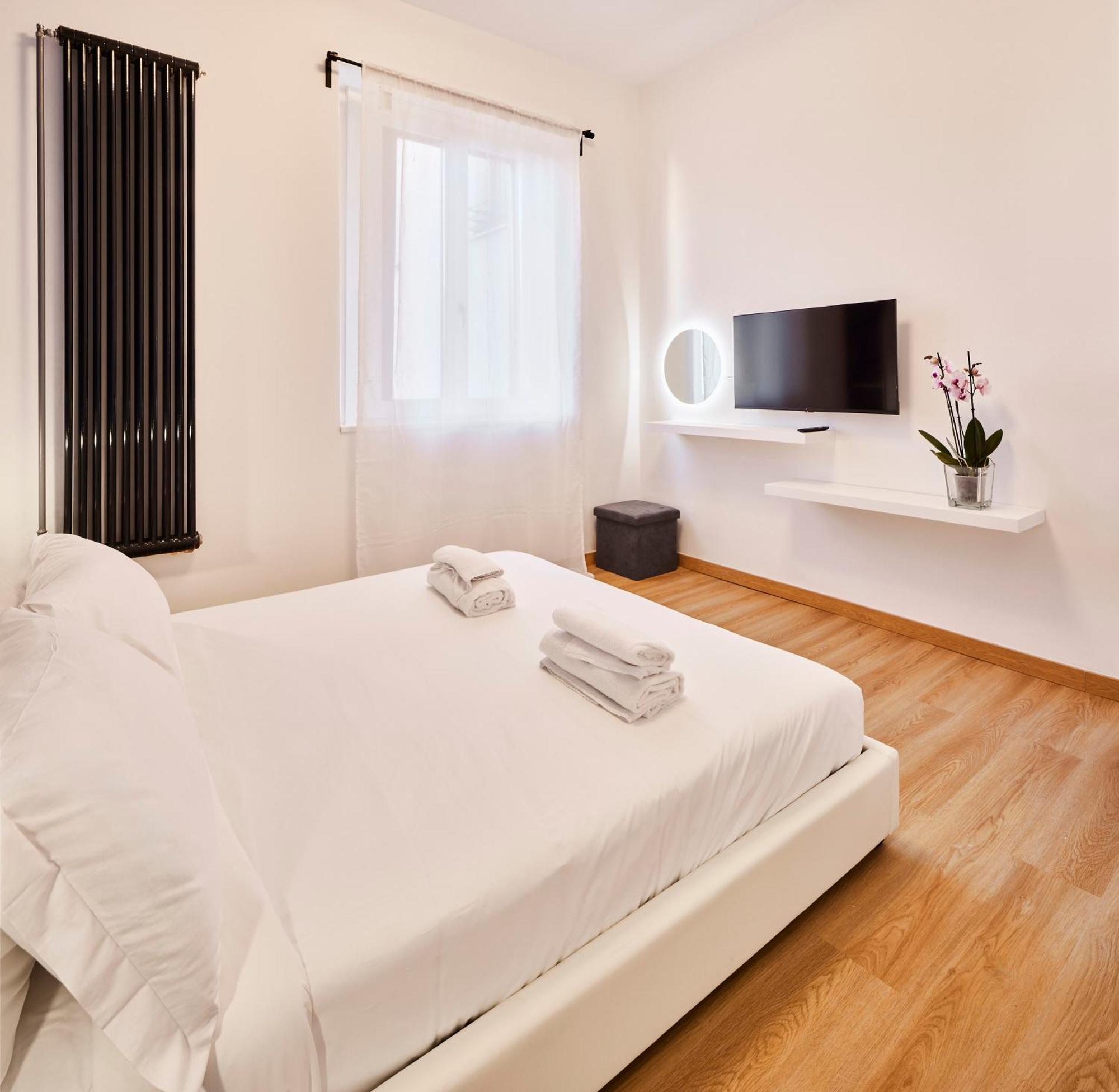 Duomo Charme Apartment Milan Exterior photo
